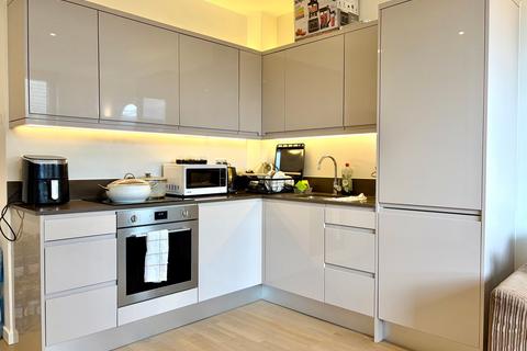 1 bedroom apartment for sale, Silbury Boulevard, Milton Keynes, MK9