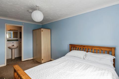 4 bedroom townhouse for sale, Baverstock Road, Poole