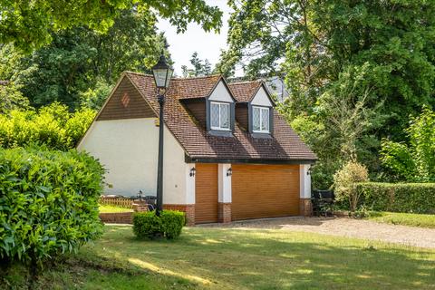 undefined, Burrows Lane, Gomshall, Guildford, Surrey GU5