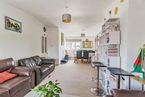 3 bedroom apartment for sale, Wallace Parade, Goring-by-Sea, WORTHING
