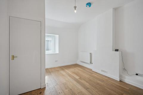 undefined, 8a Ancaster Square, Callander, Stirlingshire, FK17 8ED