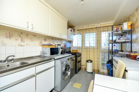 2 bedroom flat for sale, Stubbs Point, Plaistow, London, E13