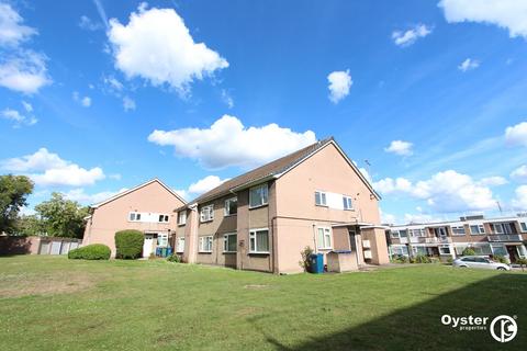 3 bedroom flat to rent, Dene Court, Stanmore HA7