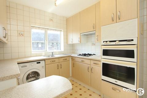 3 bedroom flat to rent, Dene Court, Stanmore HA7