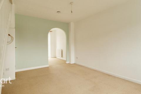 2 bedroom terraced house to rent, Bramble Close, Norwich