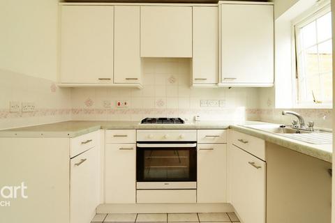 2 bedroom terraced house to rent, Bramble Close, Norwich
