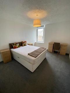 3 bedroom flat to rent, 37A Strathmartine Road, Dundee DD3