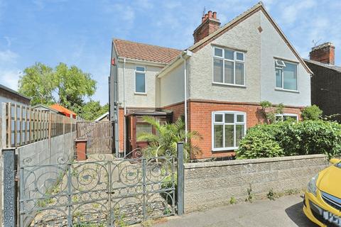 3 bedroom semi-detached house for sale, Speke Street, Norwich