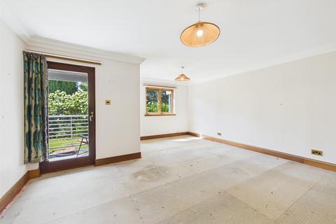 2 bedroom flat for sale, Riverview Park, Perth PH2