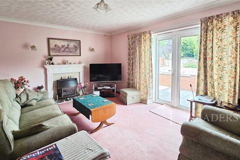 3 bedroom bungalow for sale, Bromwich Road, Worcester, Worcestershire