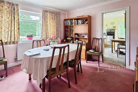 3 bedroom bungalow for sale, Bromwich Road, Worcester, Worcestershire