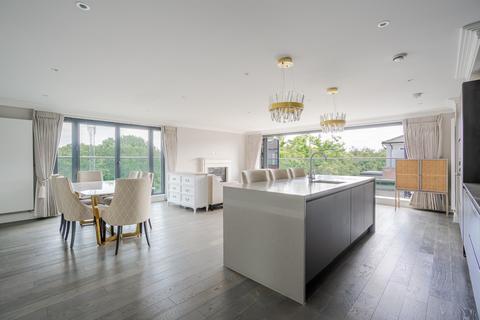2 bedroom flat for sale, Station Parade, Virginia Water