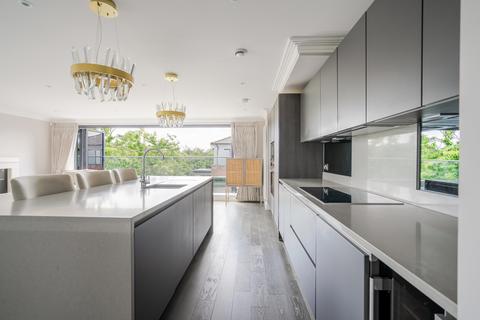 2 bedroom flat for sale, Station Parade, Virginia Water