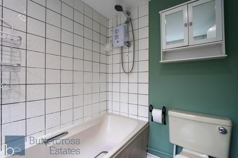 3 bedroom terraced house to rent, Newton Street, Newark