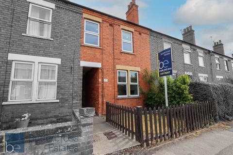 3 bedroom terraced house to rent, Newton Street, Newark