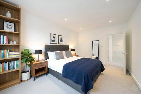 undefined, Brook Mews, London, N13