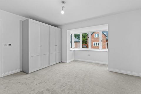 undefined, Lyttleton Gate, Studley, Warwickshire, B80