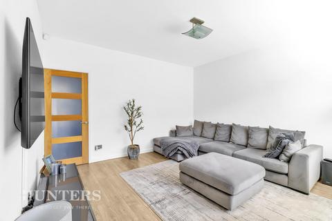 3 bedroom townhouse for sale, Whitland Drive, Oldham