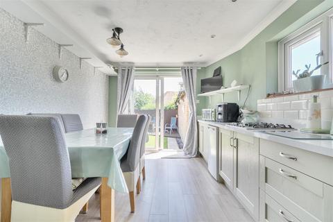 4 bedroom semi-detached bungalow for sale, Sandbanks Way, Hailsham