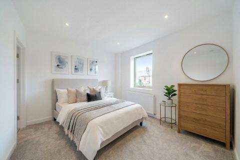 undefined, Brook Mews, London, N13
