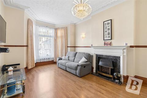 4 bedroom end of terrace house for sale, Wellwood Road, Ilford IG3