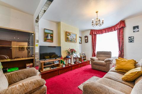 2 bedroom terraced house for sale, Ladysmith Road, Canning Town, London, E16