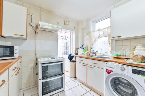 2 bedroom terraced house for sale, Ladysmith Road, Canning Town, London, E16