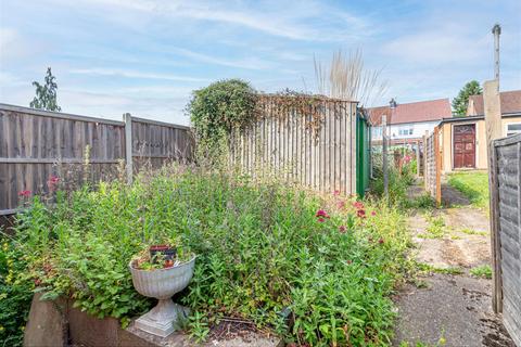 3 bedroom house for sale, Bath Road, Worcester