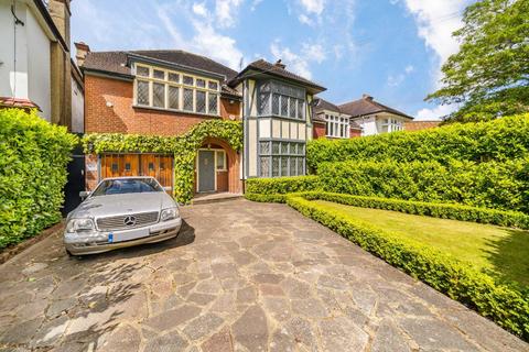 5 bedroom detached house for sale, Woodfield Avenue, London SW16
