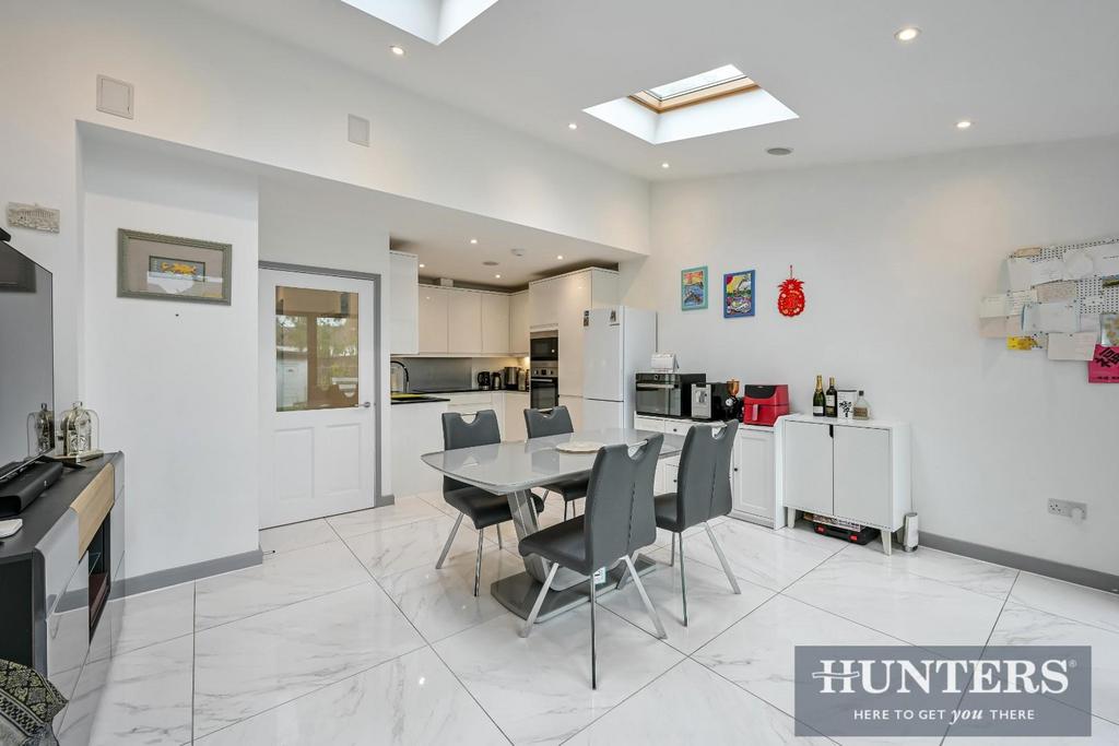 Open-plan living area, open plan living