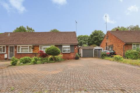 2 bedroom bungalow for sale, Ninesprings Way, Hitchin