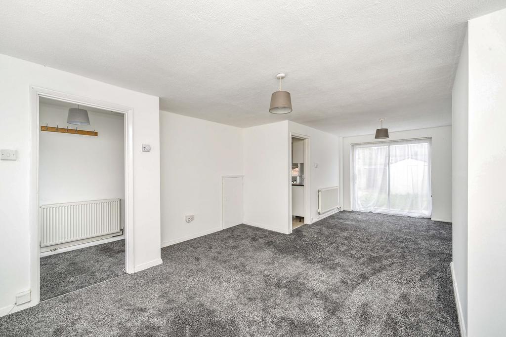 Mill Close, West Drayton, UB7 – pohled 2