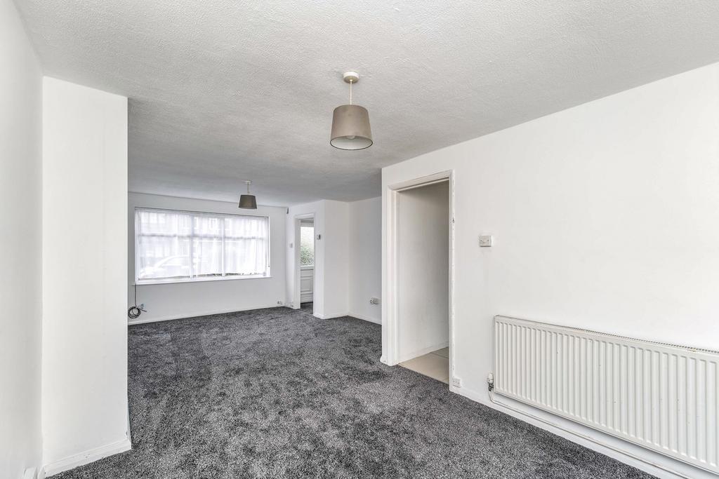 Mill Close, West Drayton, UB7 – pohled 3