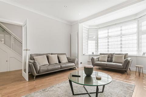4 bedroom semi-detached house for sale, Park Drive, Grange Park