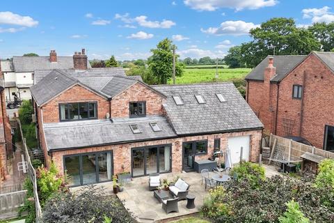 4 bedroom detached house for sale, Wrexham Road, Burland, CW5