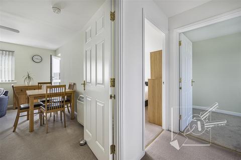 2 bedroom apartment for sale, Marsh View, Gravesend
