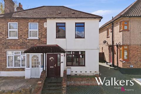 Cromwell Road, Warley, CM14