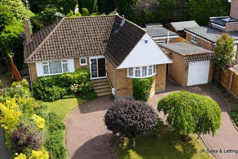 3 bedroom detached bungalow for sale, Tolmers Avenue, Cuffley