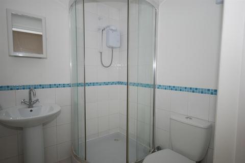 Studio to rent, 23 Church Hill, Leamington Spa