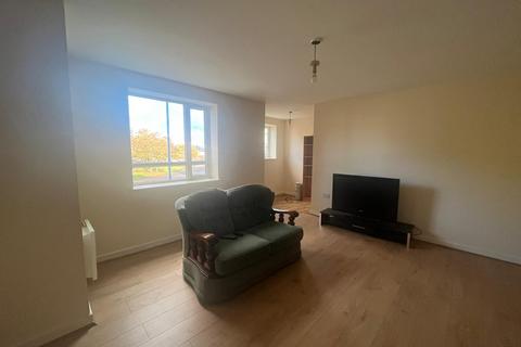 2 bedroom flat to rent, Kinsey Road, SMETHWICK