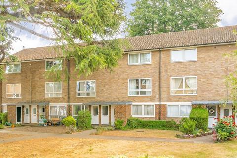 Maple Road, Surbiton KT6