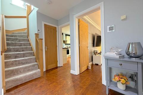 4 bedroom detached house for sale, Honeysuckle Way, Walsall WS6
