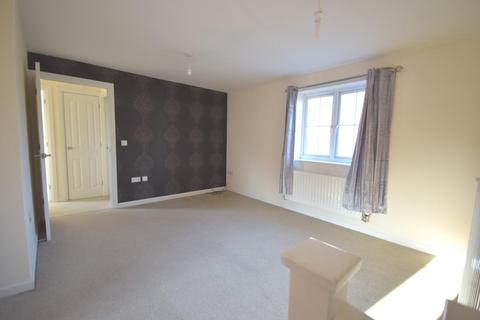 2 bedroom flat to rent, WITH GARAGE - Proclamation Avenue, Rothwell, Kettering