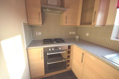2 bedroom flat to rent, WITH GARAGE - Proclamation Avenue, Rothwell, Kettering