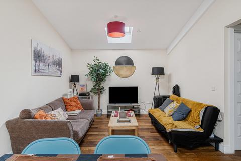 2 bedroom apartment for sale, Acre Lane, London, SW2