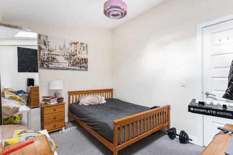 2 bedroom apartment for sale, Acre Lane, London, SW2