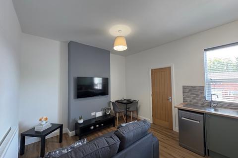 1 bedroom flat to rent, Carholme Road, Lincoln LN1
