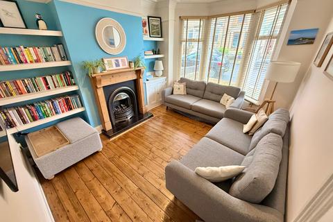 2 bedroom terraced house for sale, Victoria Avenue, Lancaster