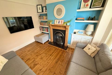 2 bedroom terraced house for sale, Victoria Avenue, Lancaster