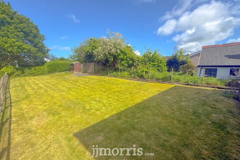 2 bedroom terraced house for sale, Gwbert Road, Cardigan, SA43